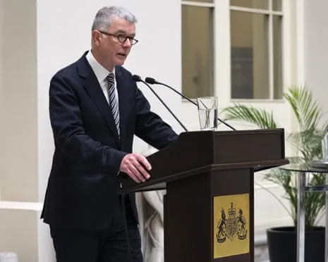 Retiring UK Intelligence Head Says Putin Has ‘Taken On Too Much’ in the Ukrainian Conflict